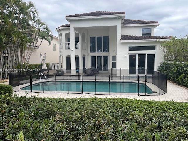 https://bt-photos.global.ssl.fastly.net/miami/orig_boomver_1_A11996322-2.jpg