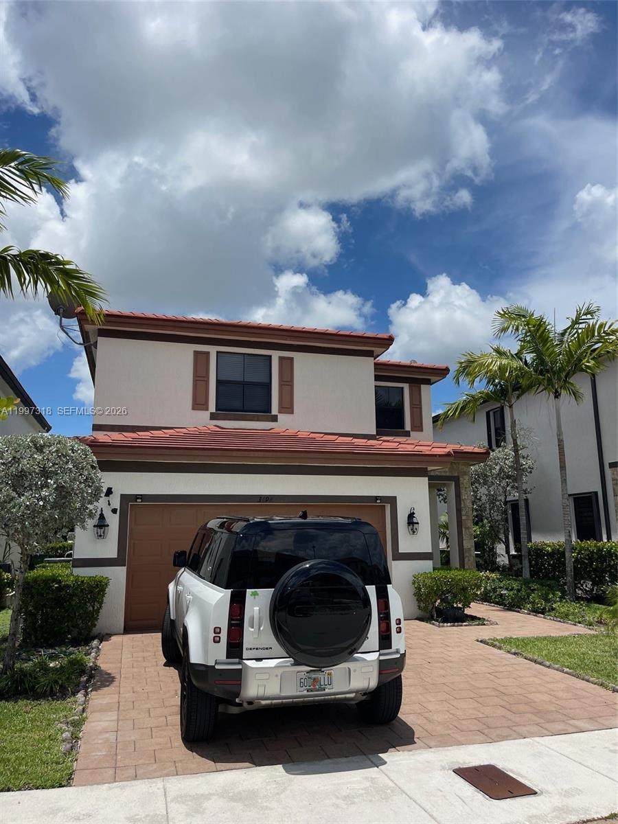 https://bt-photos.global.ssl.fastly.net/miami/orig_boomver_1_A11997318-2.jpg