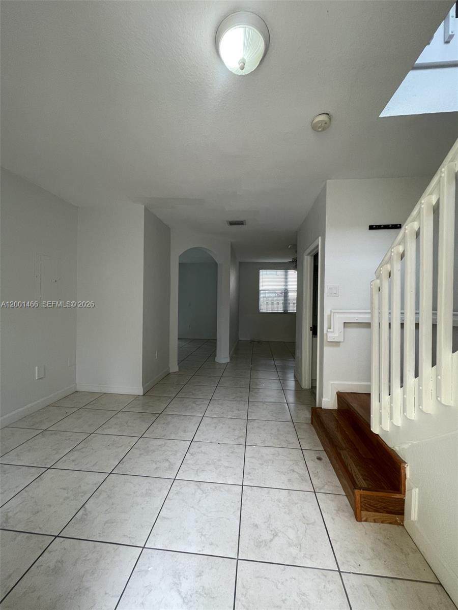 https://bt-photos.global.ssl.fastly.net/miami/1280_boomver_1_A12001466-2.jpg