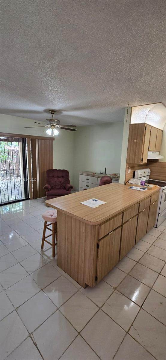 https://bt-photos.global.ssl.fastly.net/miami/orig_boomver_1_A12002011-2.jpg