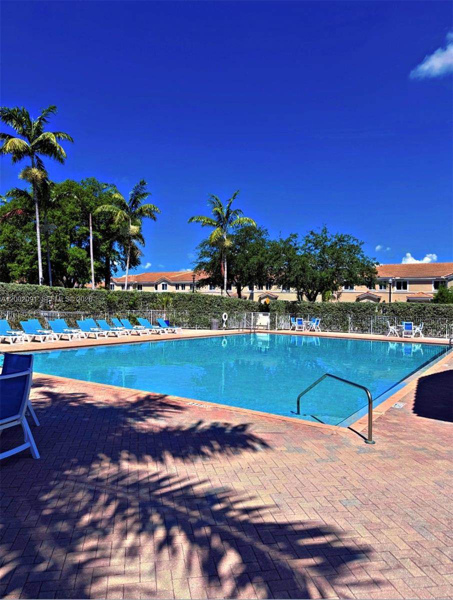 https://bt-photos.global.ssl.fastly.net/miami/orig_boomver_1_A12002091-2.jpg