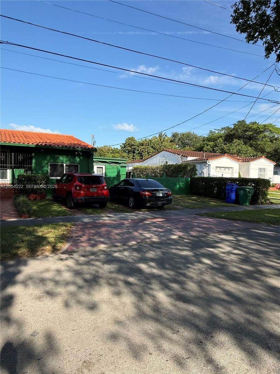 https://bt-photos.global.ssl.fastly.net/miami/orig_boomver_1_A12004222-2.jpg