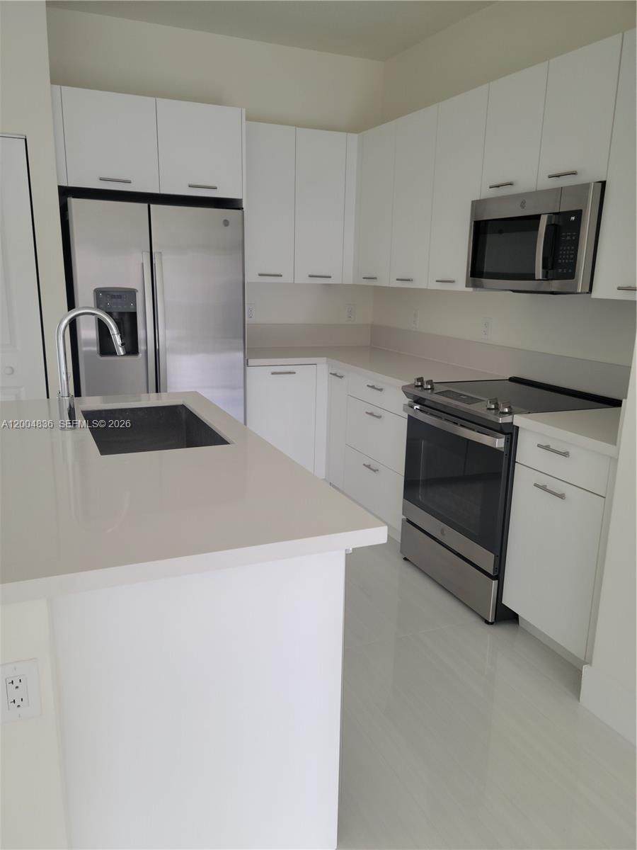 8167 41st St - Photo 1