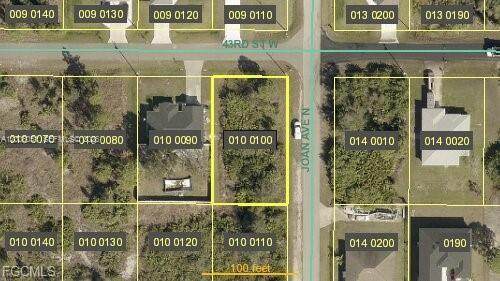 3001 43rd St W - Photo 1