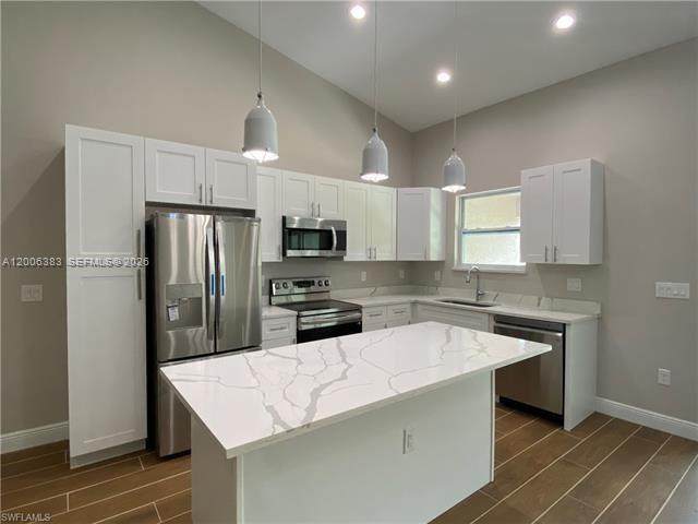 117-119 Meadow - Photo 1