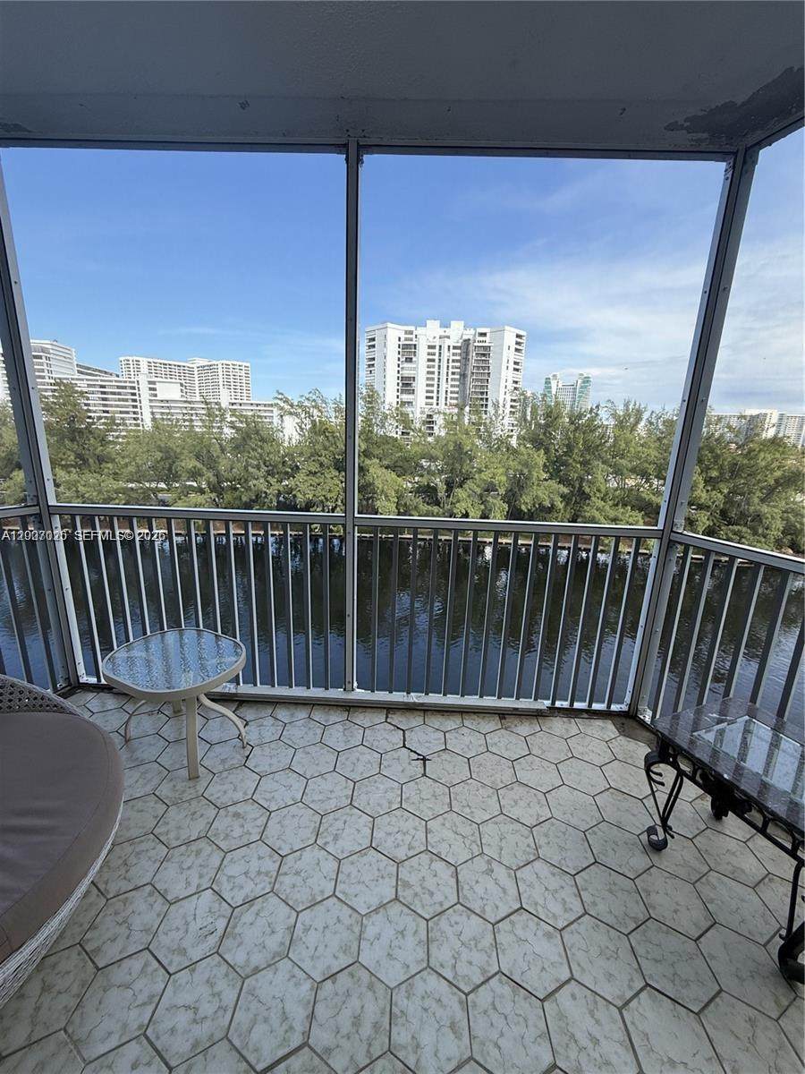 300 Diplomat Pkwy - Photo 1