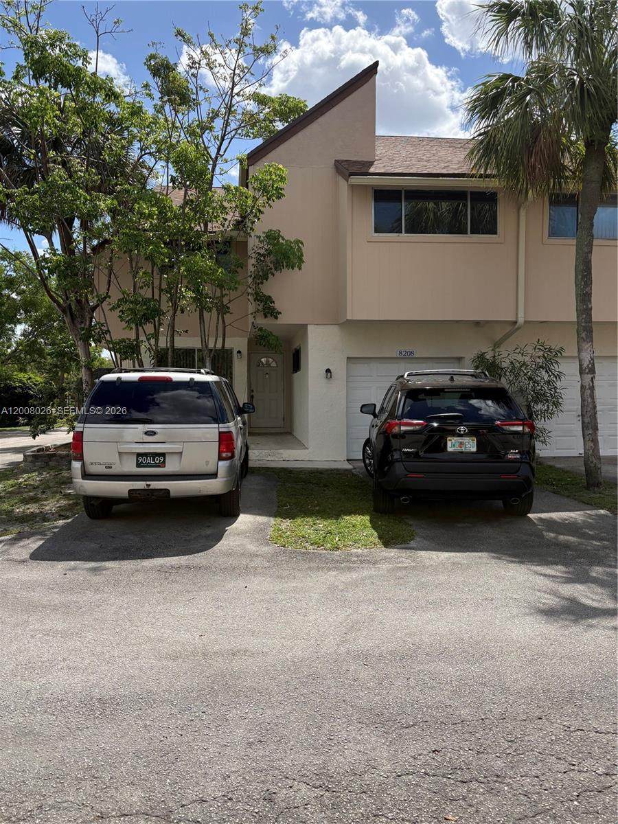 8208 9th Ct - Photo 1