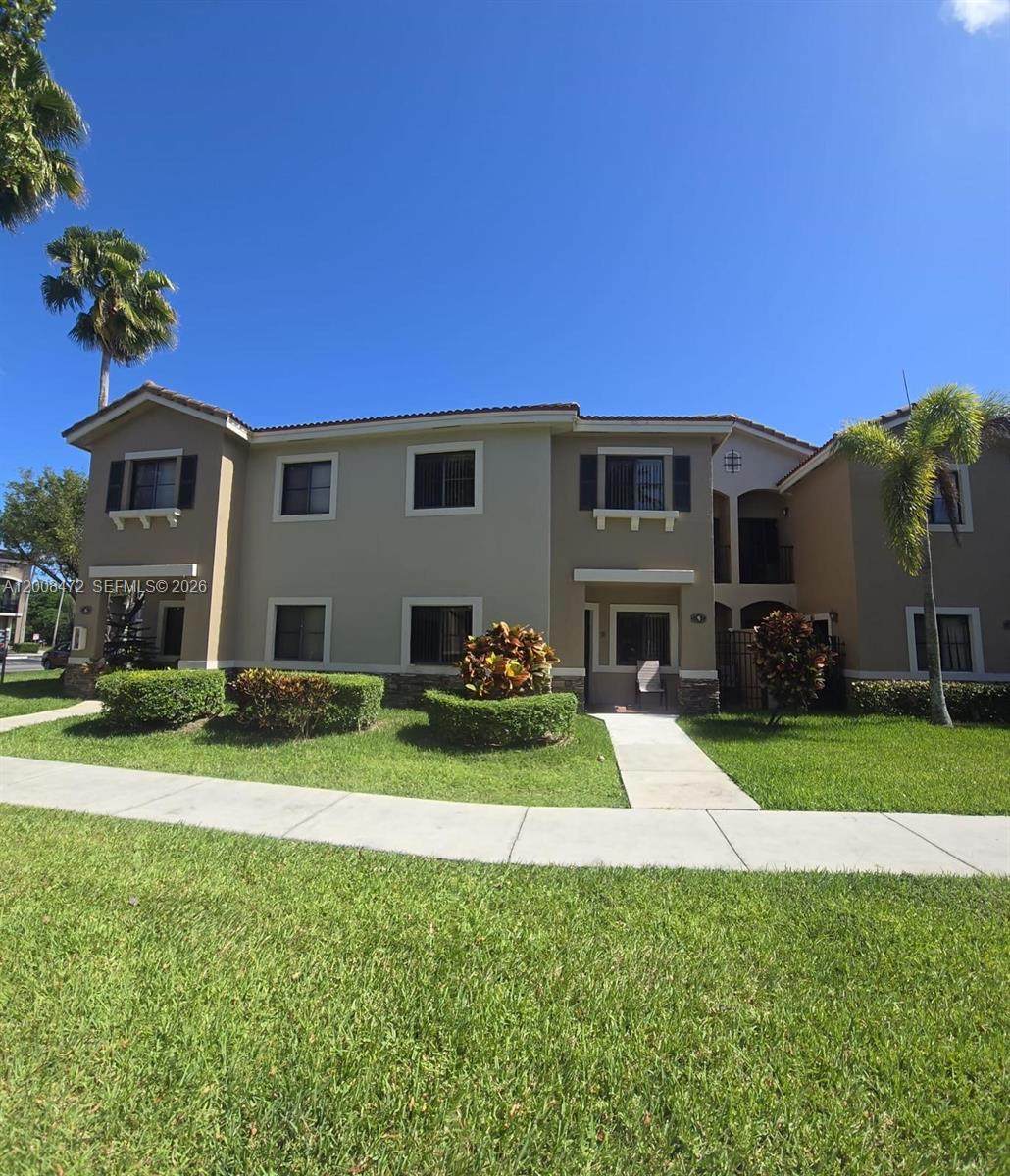 https://bt-photos.global.ssl.fastly.net/miami/orig_boomver_1_A12008472-2.jpg