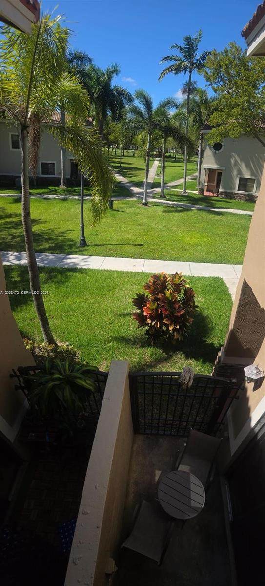 https://bt-photos.global.ssl.fastly.net/miami/orig_boomver_1_A12008472-2.jpg