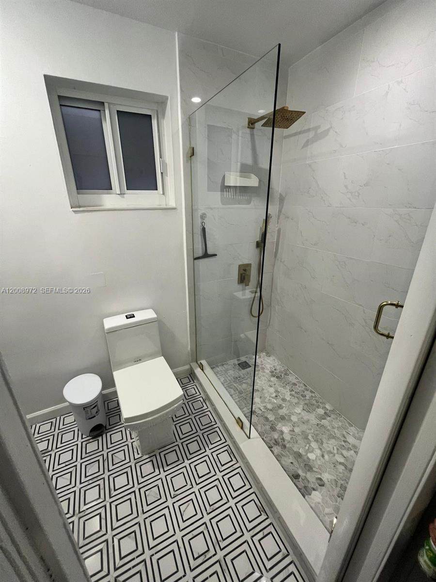 https://bt-photos.global.ssl.fastly.net/miami/orig_boomver_1_A12008972-2.jpg
