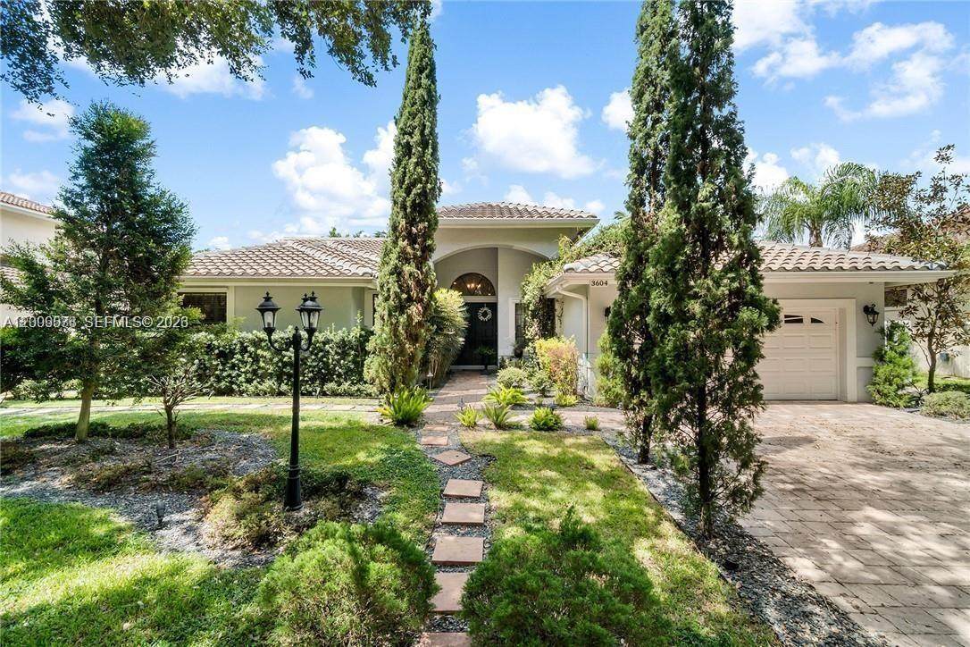 3604 Barbados Ave - Photo 1
