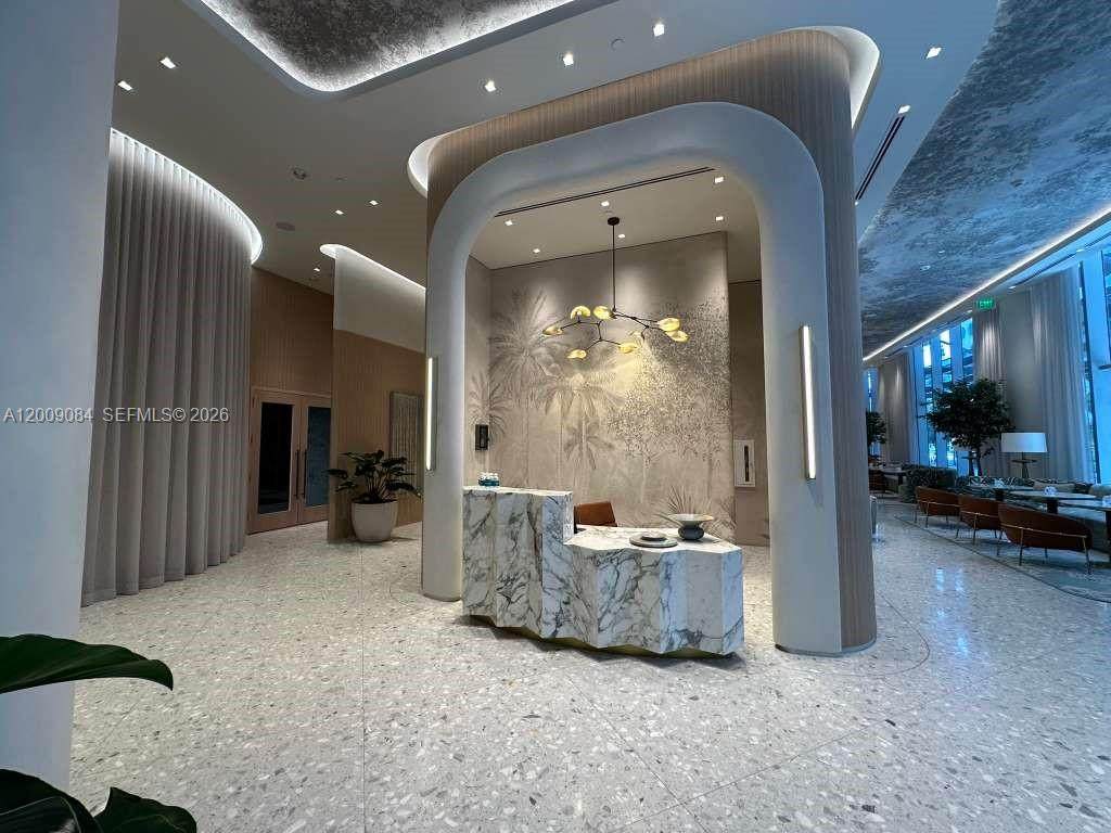 https://bt-photos.global.ssl.fastly.net/miami/orig_boomver_1_A12009084-2.jpg