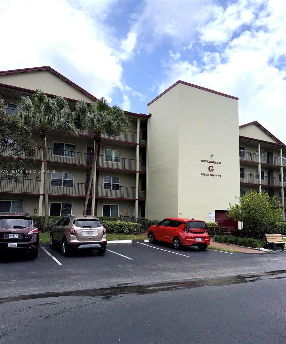 12800 7th Ct - Photo 1