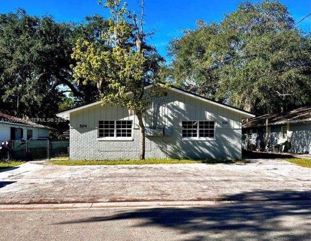 504 Rosland - Photo 1