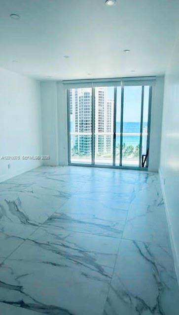 https://bt-photos.global.ssl.fastly.net/miami/orig_boomver_1_A12010075-2.jpg