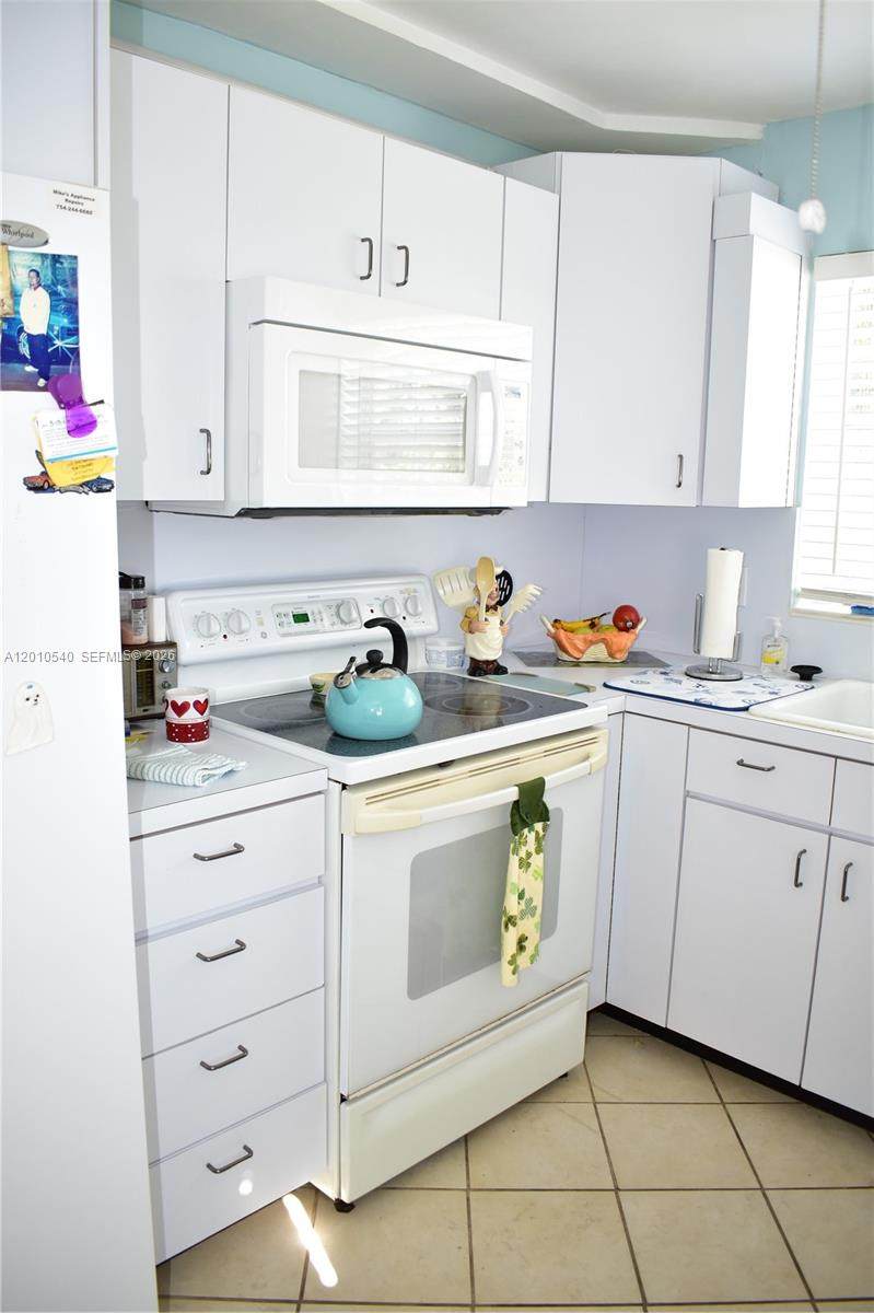 https://bt-photos.global.ssl.fastly.net/miami/1280_boomver_1_A12010540-2.jpg