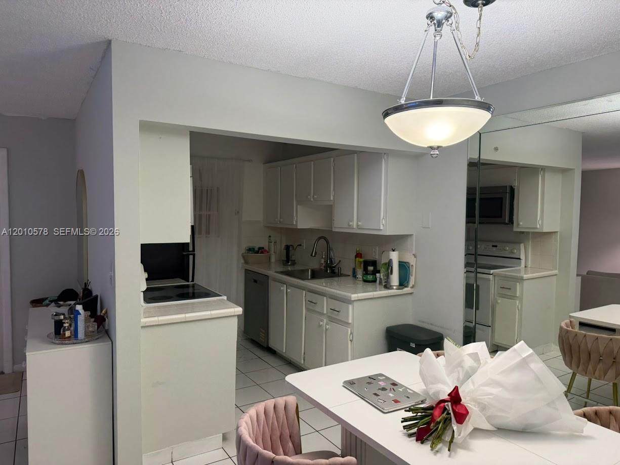 https://bt-photos.global.ssl.fastly.net/miami/orig_boomver_1_A12010578-2.jpg