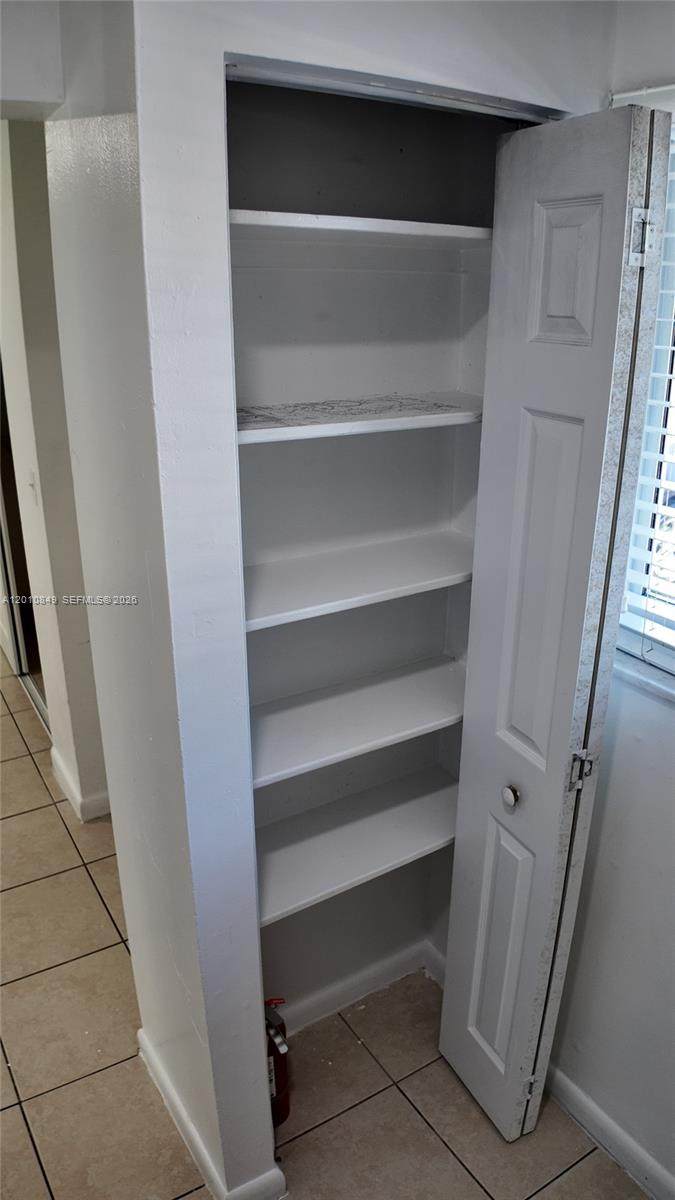 https://bt-photos.global.ssl.fastly.net/miami/orig_boomver_1_A12010849-2.jpg