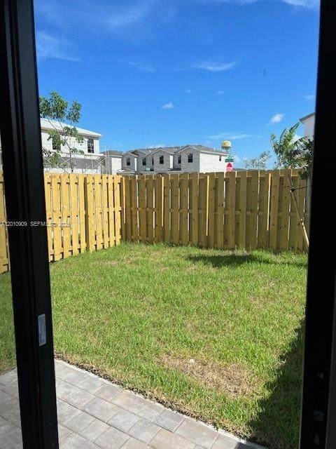 https://bt-photos.global.ssl.fastly.net/miami/orig_boomver_1_A12010909-2.jpg