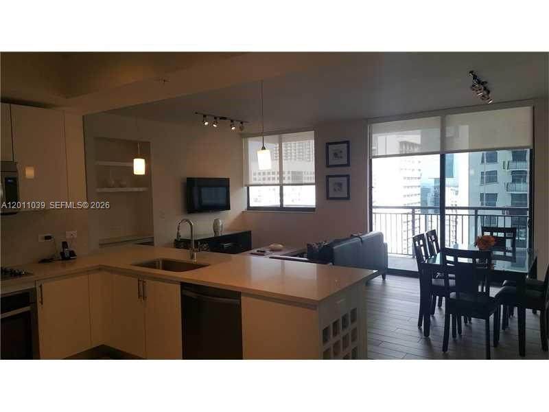 999 1st Ave - Photo 1