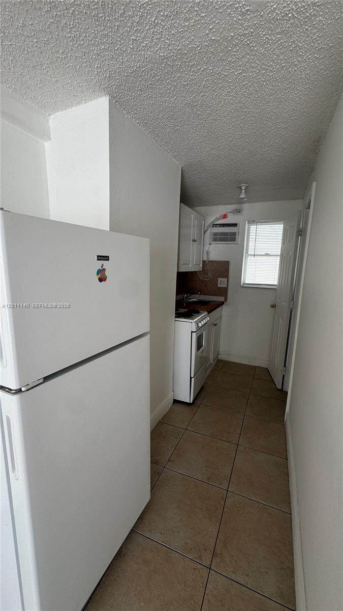 https://bt-photos.global.ssl.fastly.net/miami/1280_boomver_1_A12011140-2.jpg