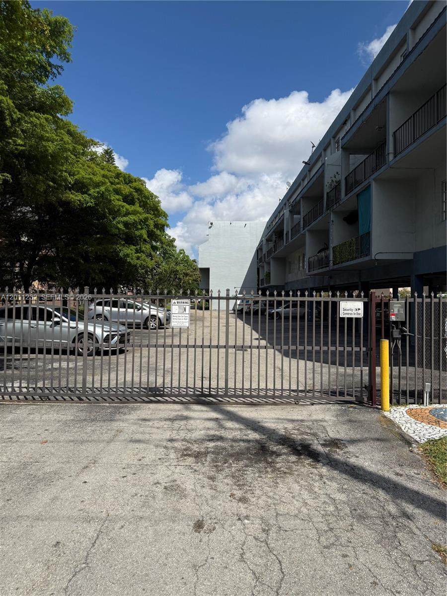 399 72nd Ave - Photo 1