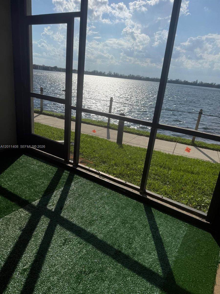 https://bt-photos.global.ssl.fastly.net/miami/orig_boomver_1_A12011408-2.jpg