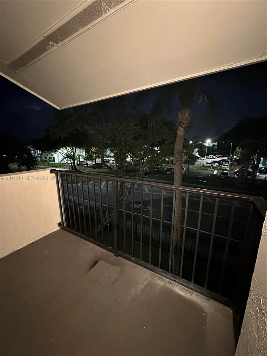 https://bt-photos.global.ssl.fastly.net/miami/orig_boomver_1_A12011718-2.jpg