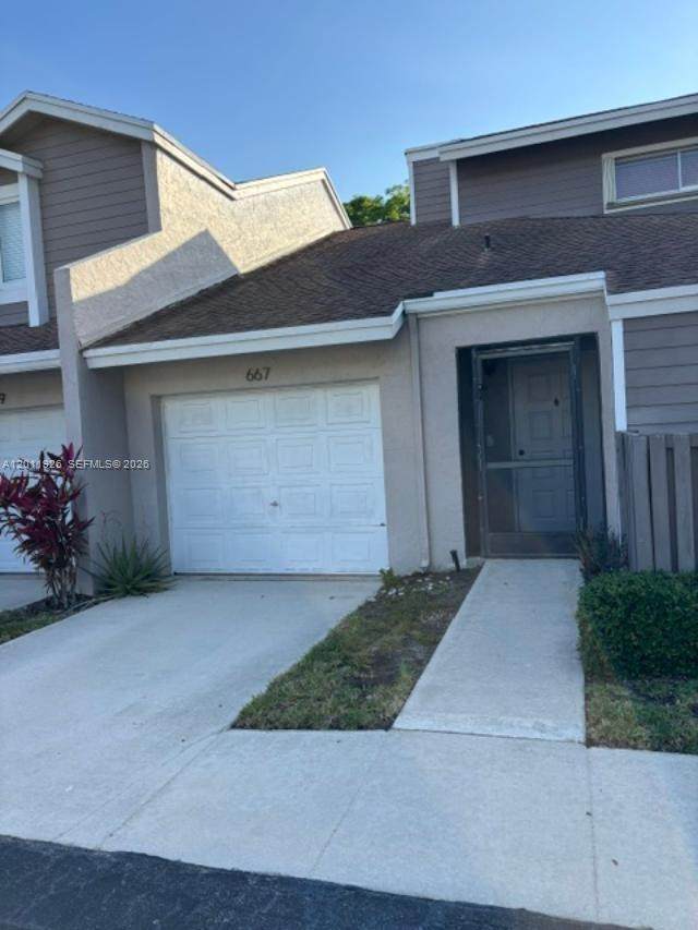667 Woodgate Ln - Photo 1