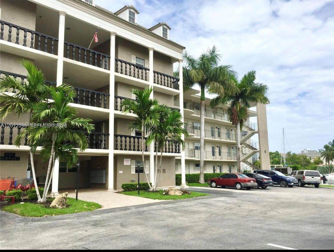440 Paradise Isle Blvd - Photo 1