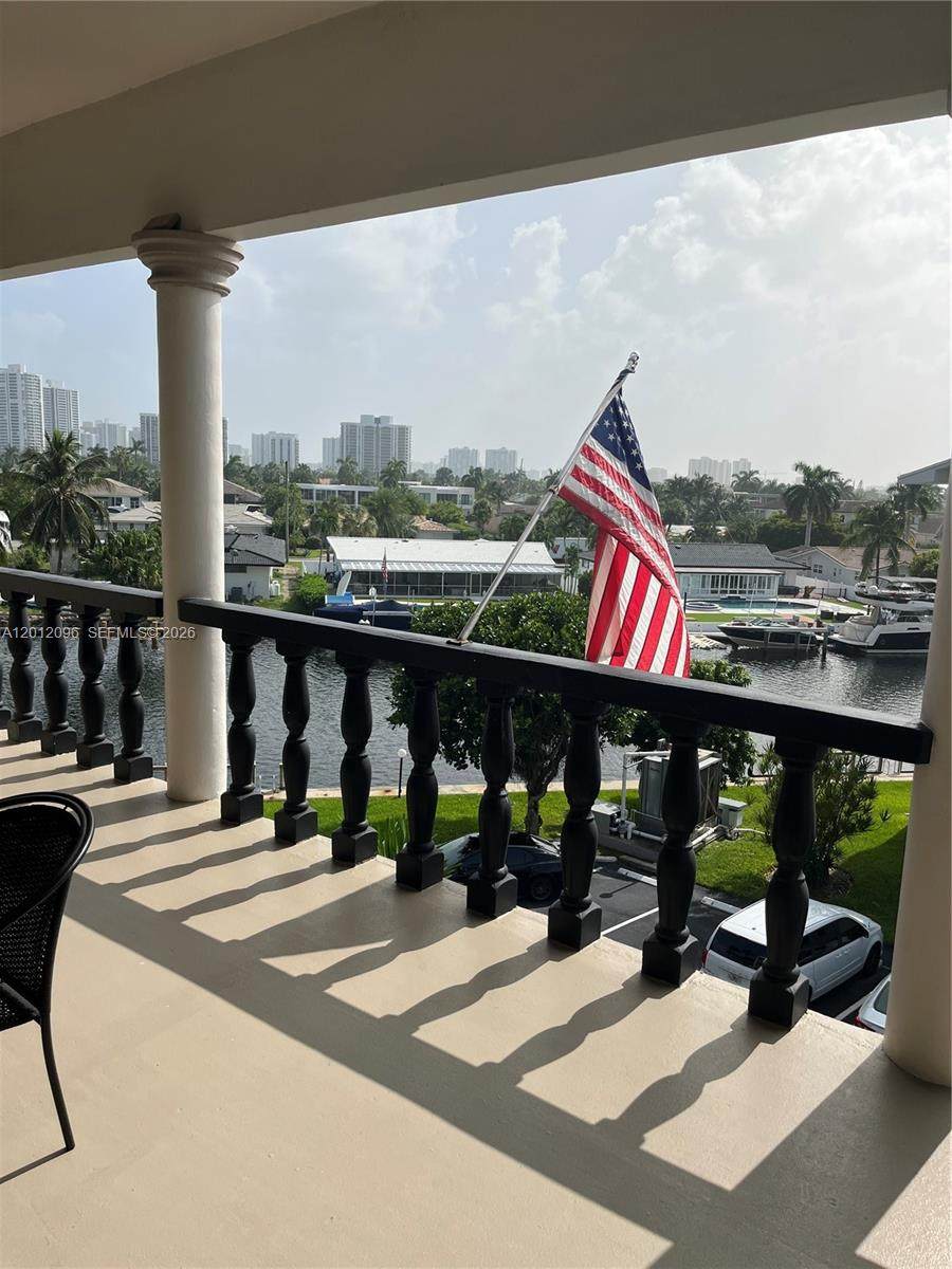 https://bt-photos.global.ssl.fastly.net/miami/orig_boomver_1_A12012096-2.jpg