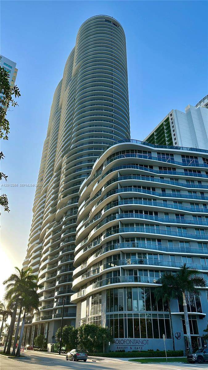 https://bt-photos.global.ssl.fastly.net/miami/orig_boomver_1_A12012255-2.jpg