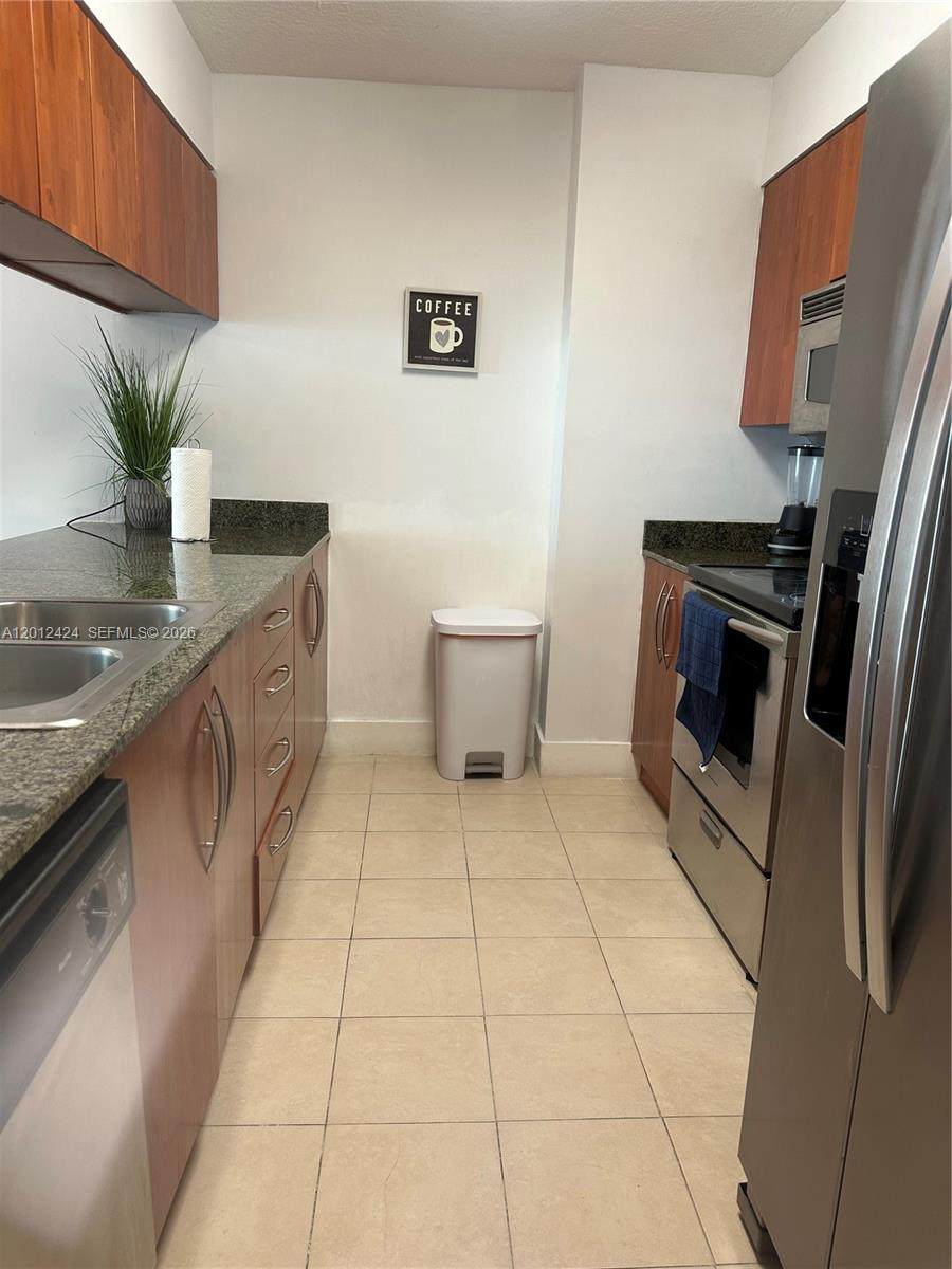 1200 Brickell Bay Dr - Photo 1
