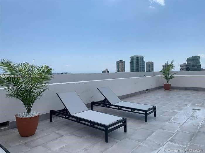 https://bt-photos.global.ssl.fastly.net/miami/orig_boomver_1_A12012458-2.jpg