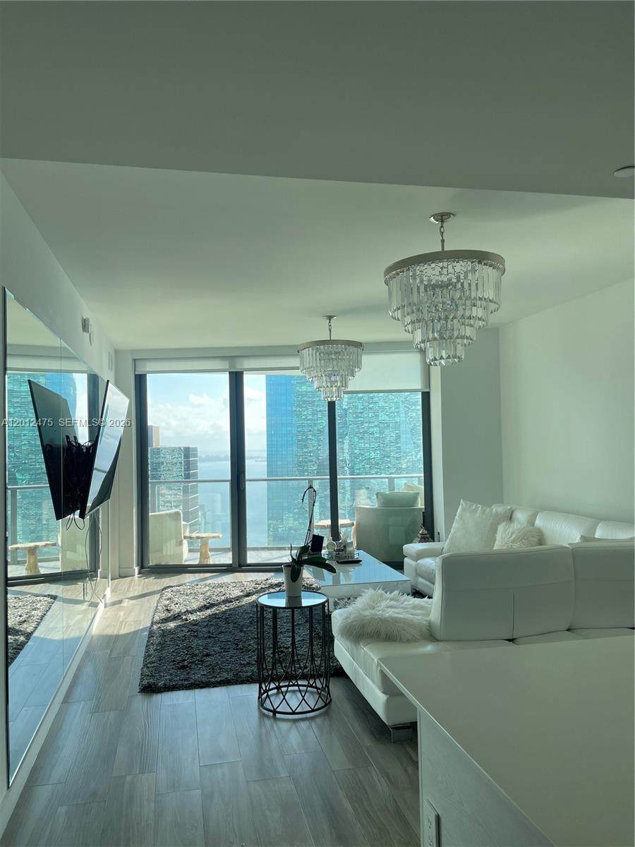 https://bt-photos.global.ssl.fastly.net/miami/orig_boomver_1_A12012475-2.jpg
