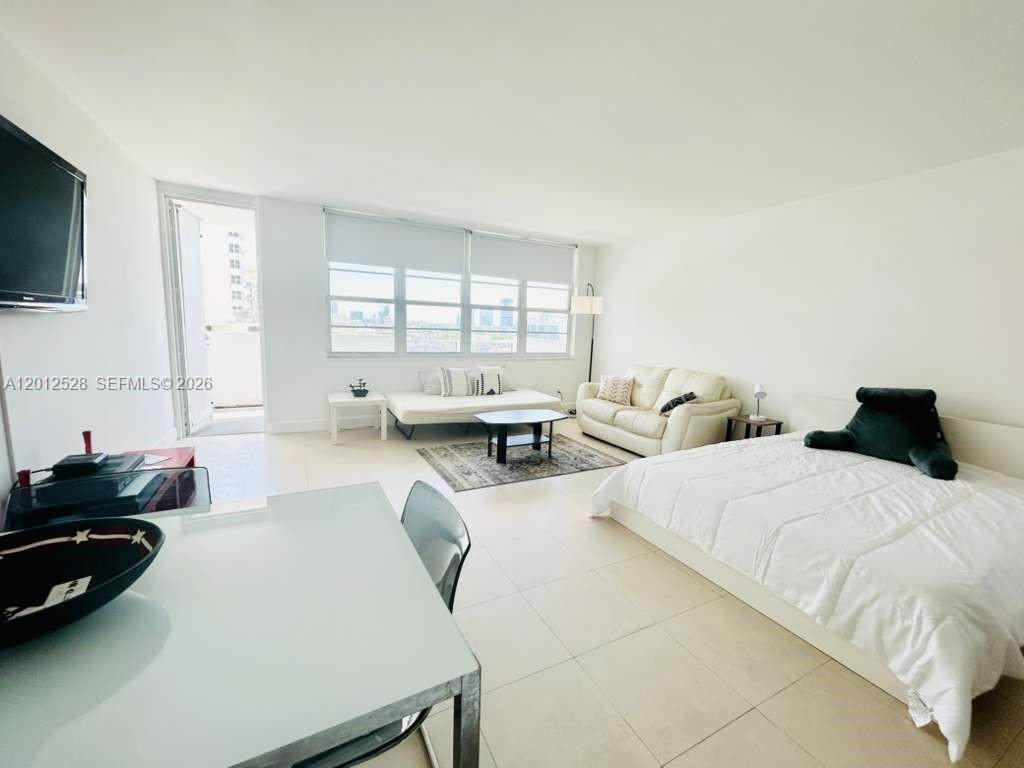 100 Lincoln Rd - Photo 1