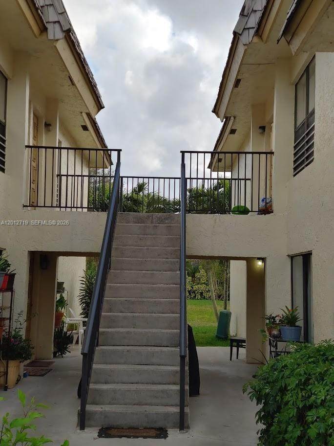 11128 Royal Palm Blvd - Photo 1