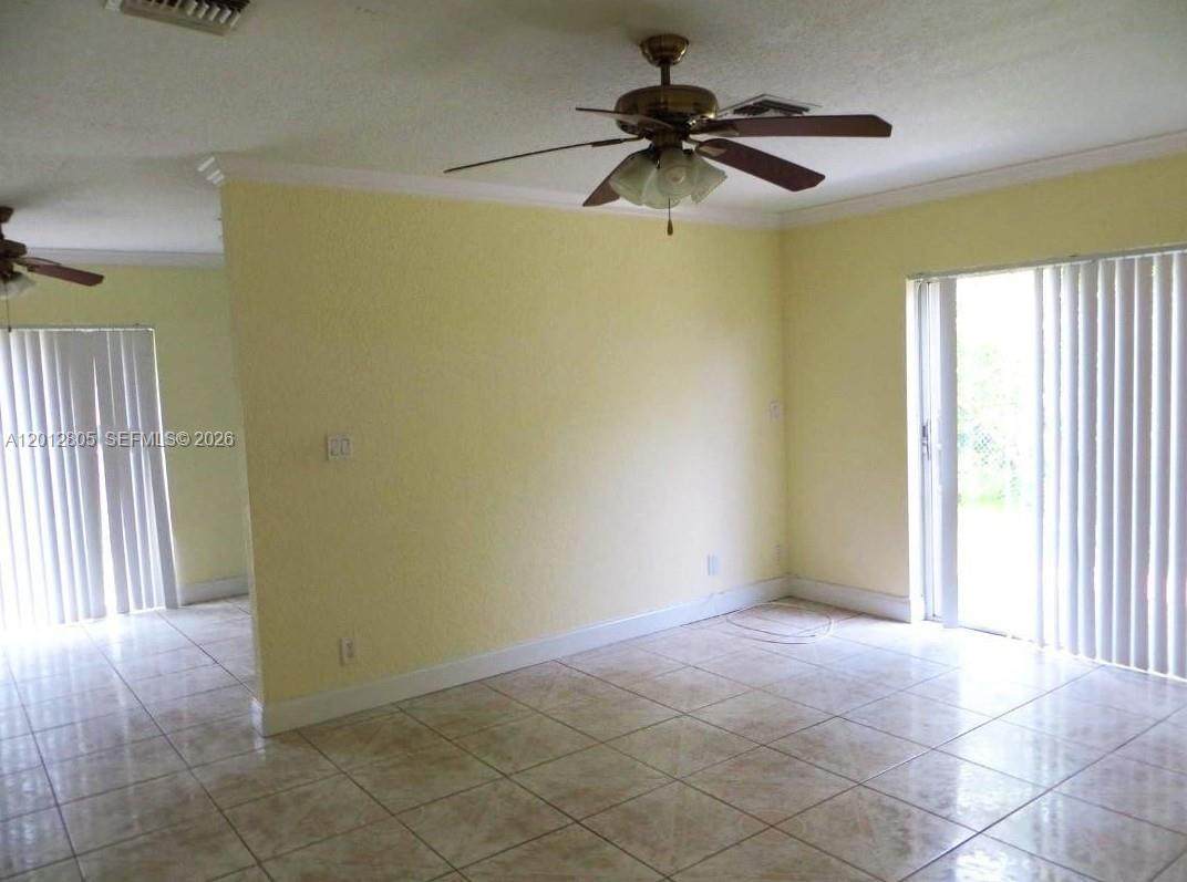 https://bt-photos.global.ssl.fastly.net/miami/orig_boomver_1_A12012805-2.jpg