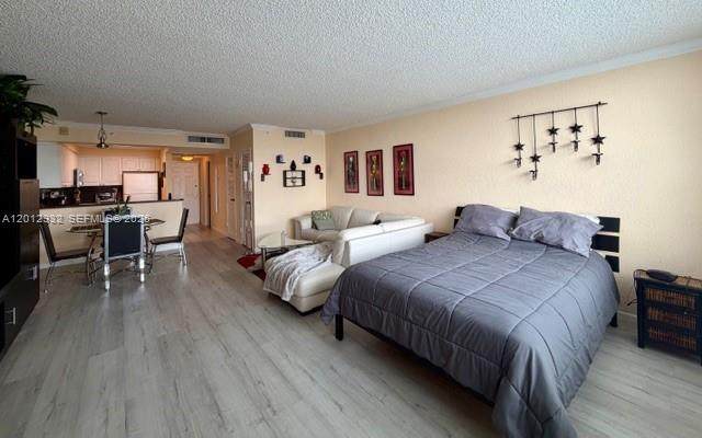 2501 Ocean Dr - Photo 1