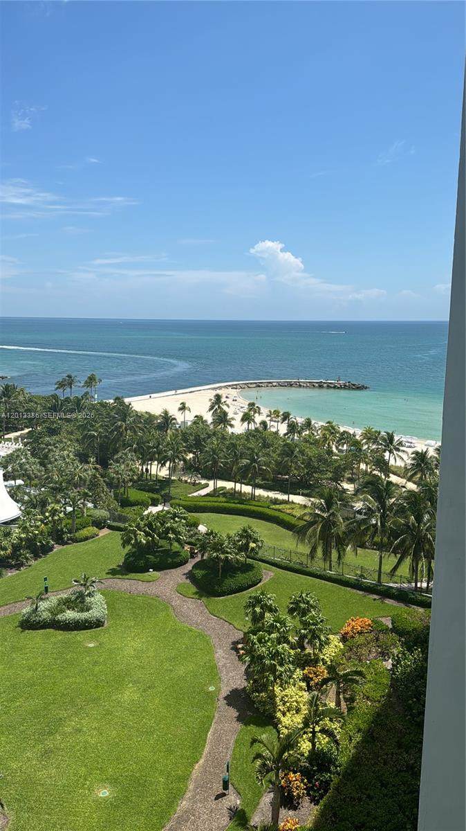 https://bt-photos.global.ssl.fastly.net/miami/orig_boomver_1_A12013386-2.jpg