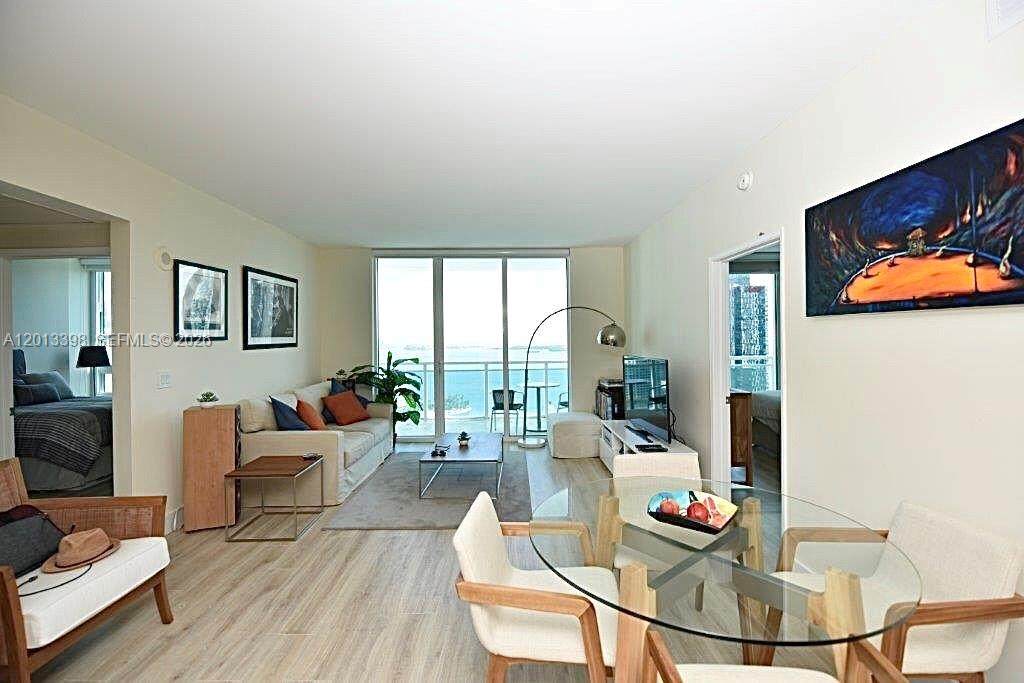 https://bt-photos.global.ssl.fastly.net/miami/orig_boomver_1_A12013398-2.jpg