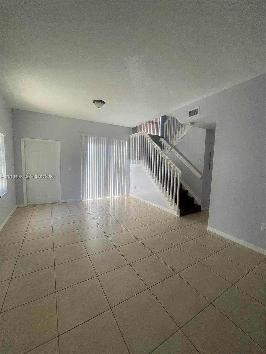 https://bt-photos.global.ssl.fastly.net/miami/orig_boomver_1_A12013402-2.jpg