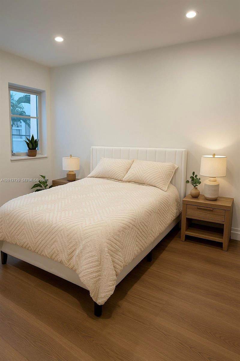 https://bt-photos.global.ssl.fastly.net/miami/orig_boomver_1_A12013729-2.jpg