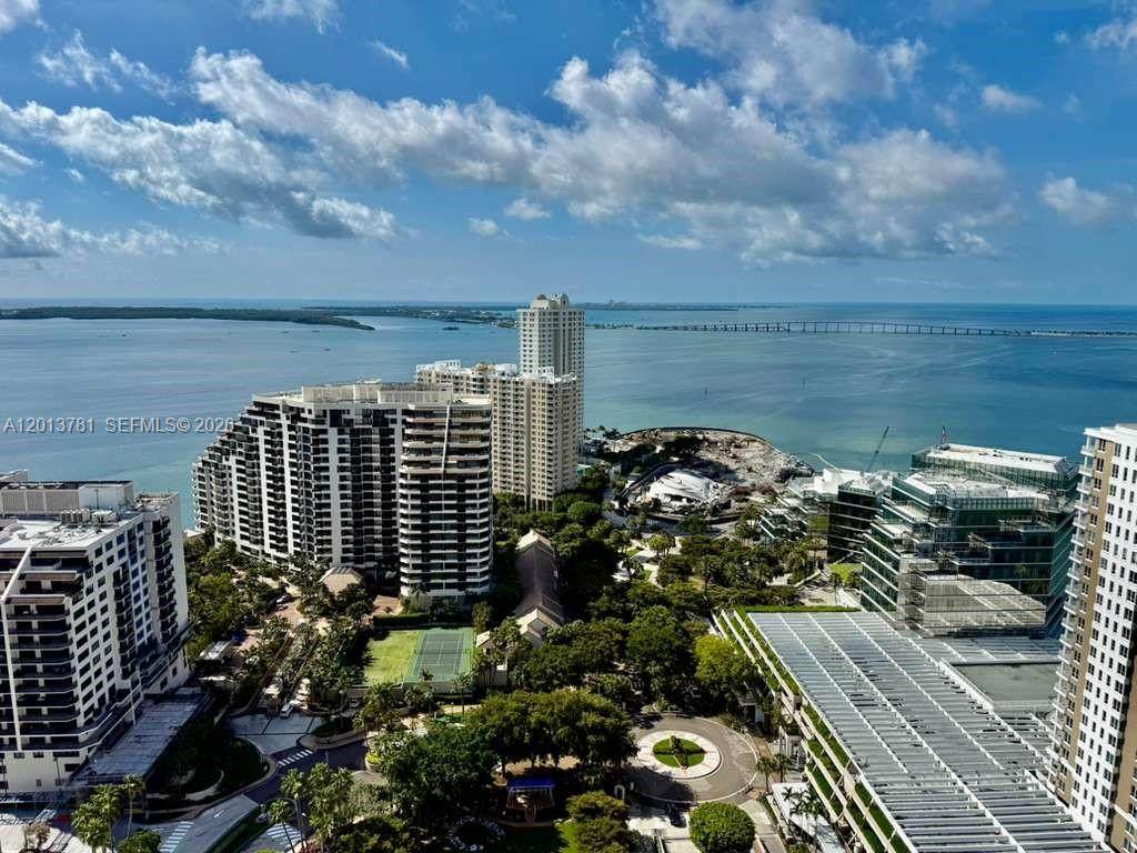 https://bt-photos.global.ssl.fastly.net/miami/orig_boomver_1_A12013781-2.jpg
