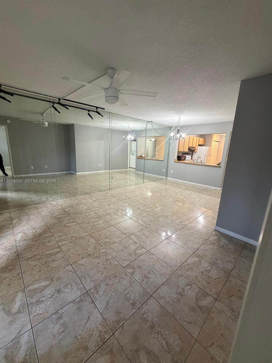 20825 8th Ct - Photo 1