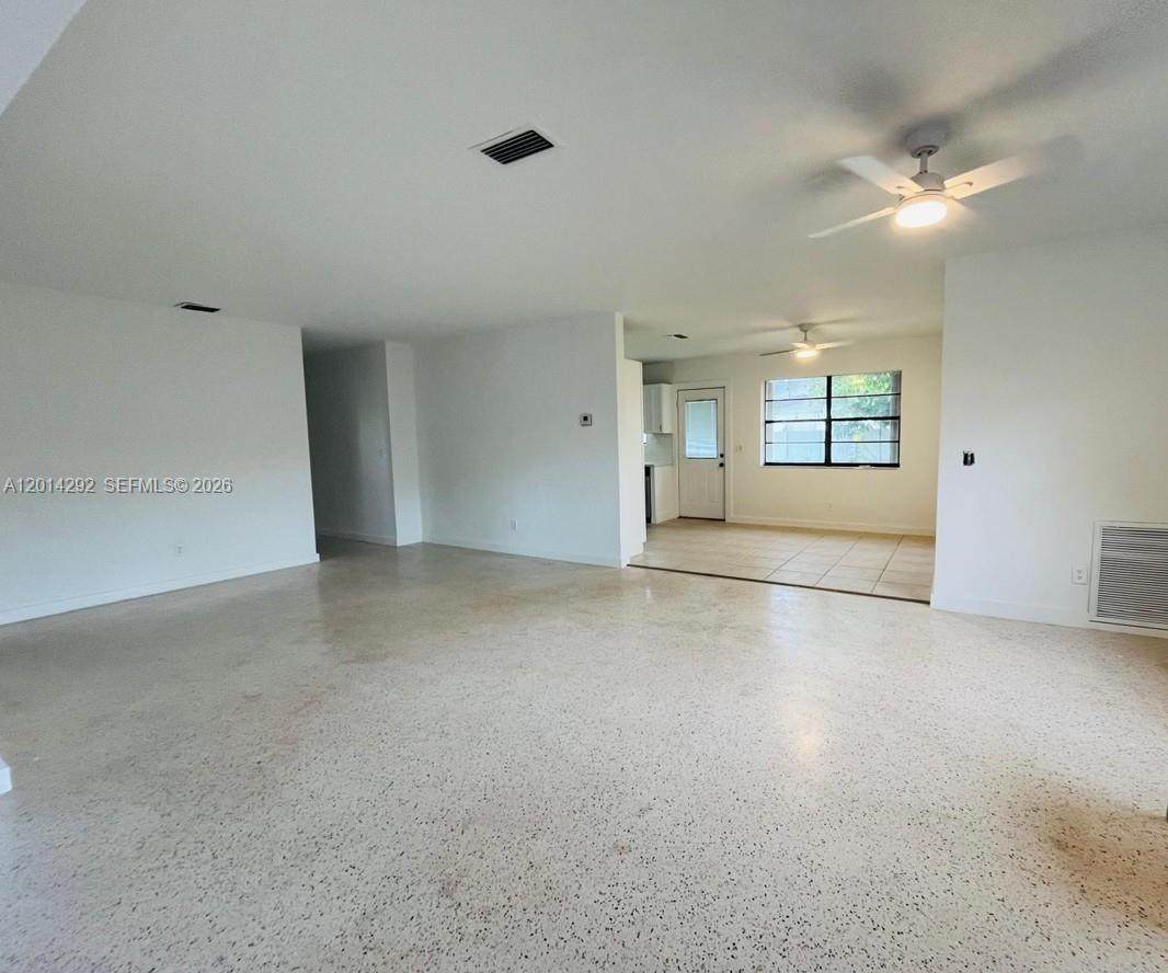 https://bt-photos.global.ssl.fastly.net/miami/orig_boomver_1_A12014292-2.jpg
