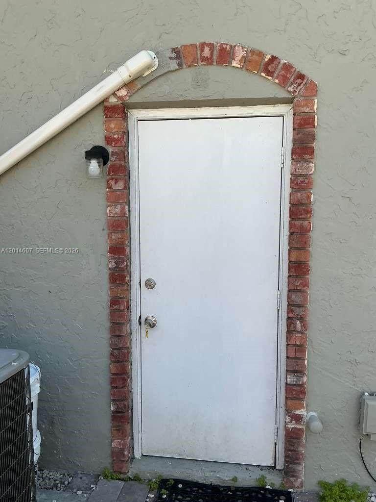 https://bt-photos.global.ssl.fastly.net/miami/orig_boomver_1_A12014607-2.jpg