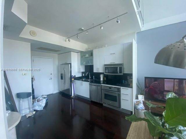 https://bt-photos.global.ssl.fastly.net/miami/orig_boomver_1_A12015656-2.jpg