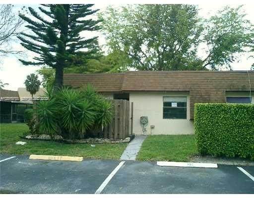 5702 Swordfish Cir - Photo 1