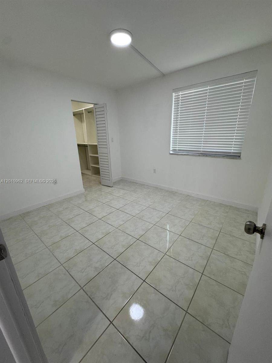 https://bt-photos.global.ssl.fastly.net/miami/1280_boomver_1_A12015962-2.jpg